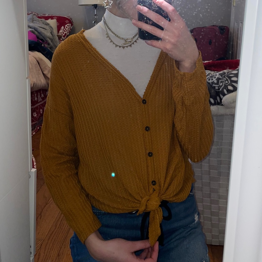 TWO BUNDLE OF SHIRT